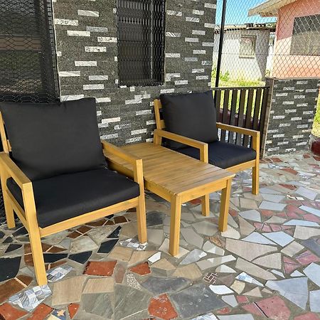 Peace Hut Hotel Nadi Exterior photo